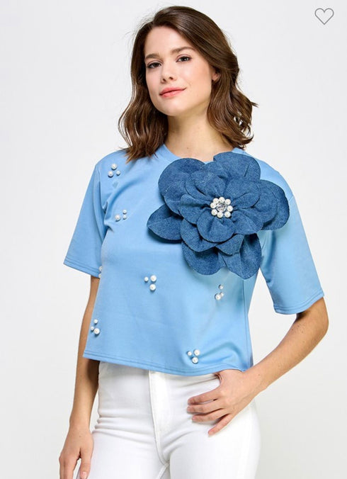 BLUSA CON FLOR LP8780-1