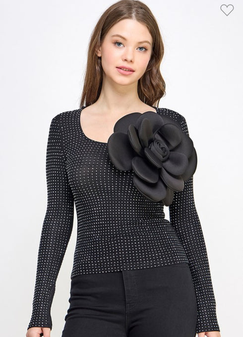 BLUSA DE PIEDRAS CON FLOR JJ10044