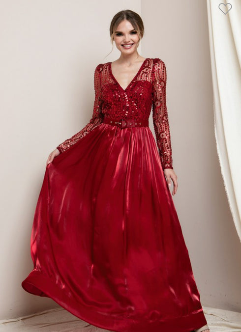 VESTIDO CON MANGAS M21217