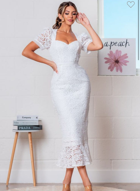 VESTIDO DE ENCAJE SD84125