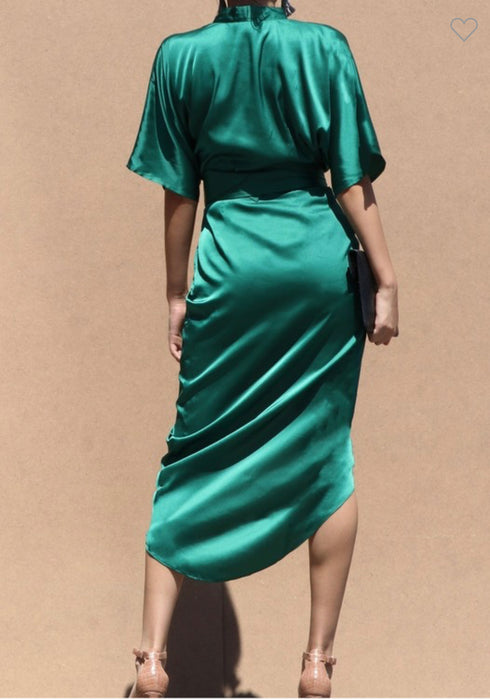 VESTIDO CON CINTO DD3823