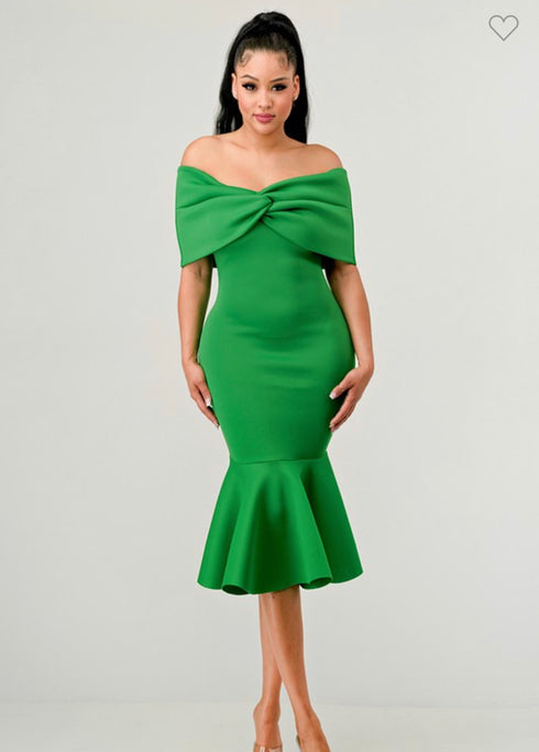 VESTIDO DETALLE EN PECHOO D94836