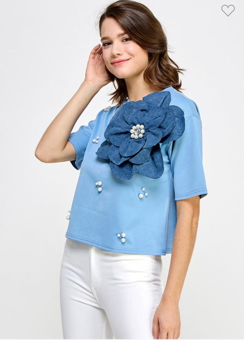BLUSA CON FLOR LP8780-1