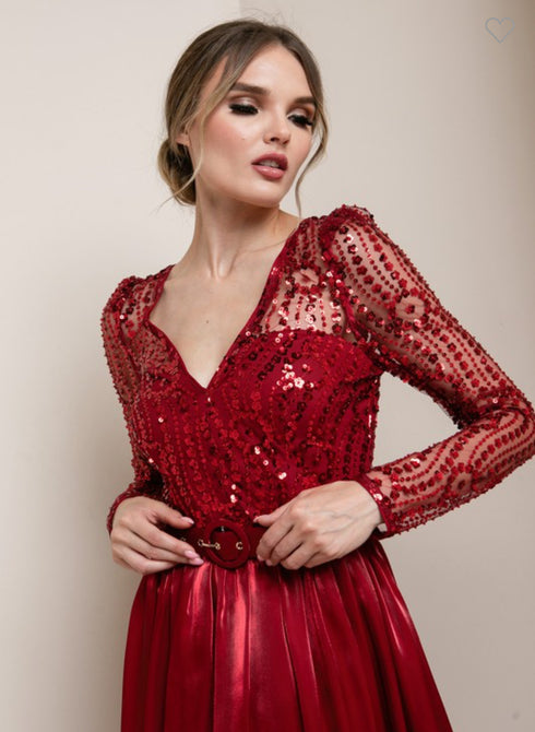 VESTIDO CON MANGAS M21217