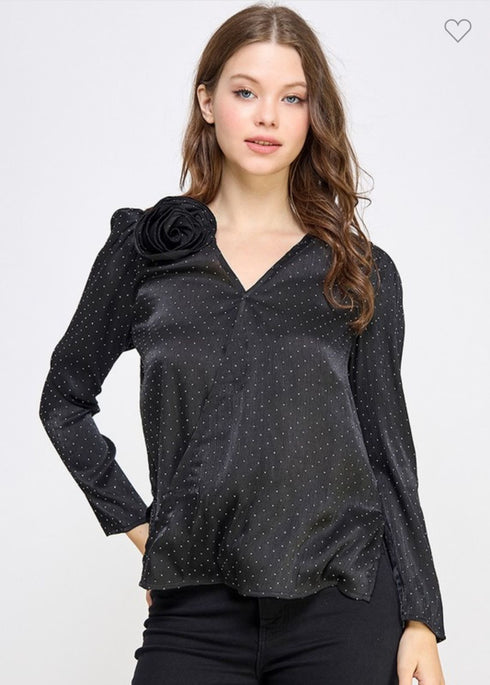 BLUSA CON FLOR JJ032