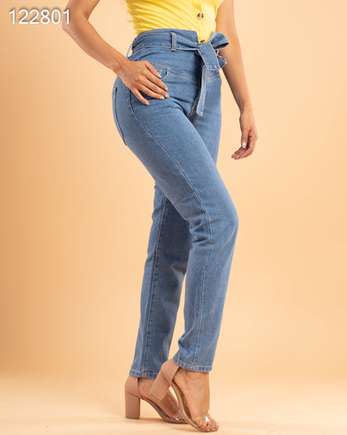 PANTALON CON CINTO DBP0714