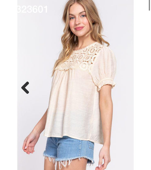 BLUSA DETALLAE EN CUELLO T13519