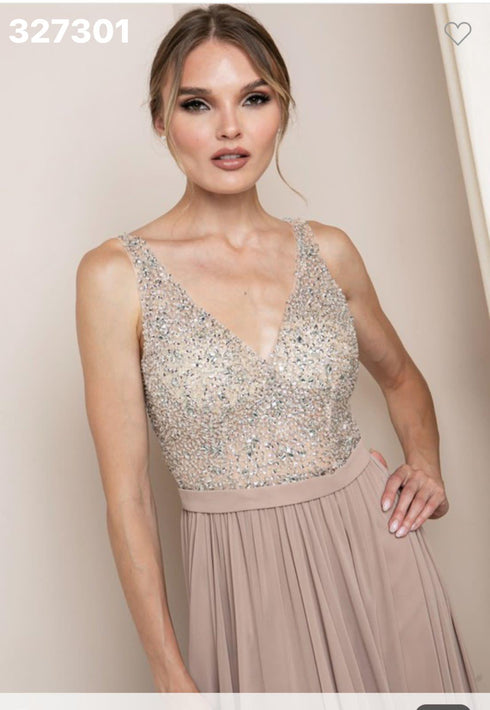 VESTIDO CON PEDRERIA W19230