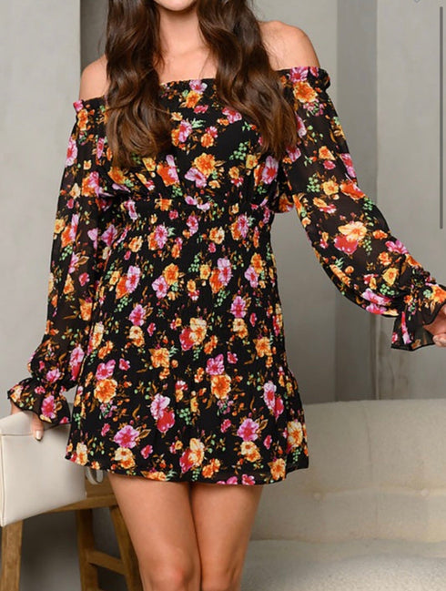 VESTIDO CAMPECINO FLOREADO HF22G060
