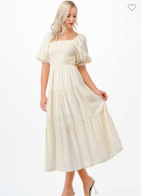 VESTIDO CON LAZO EN LA ESPALDA LD5076