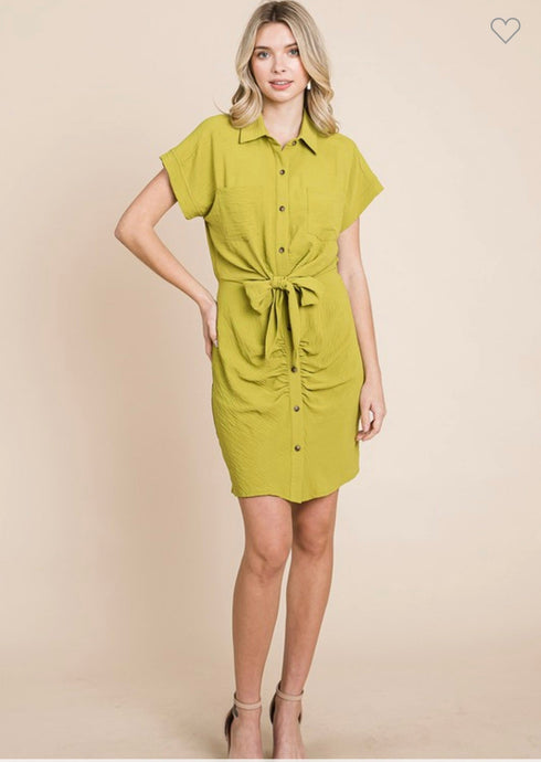 VESTIDO CAMISERO CON CUELLO CINTO EN LA CINTURA KAD1005