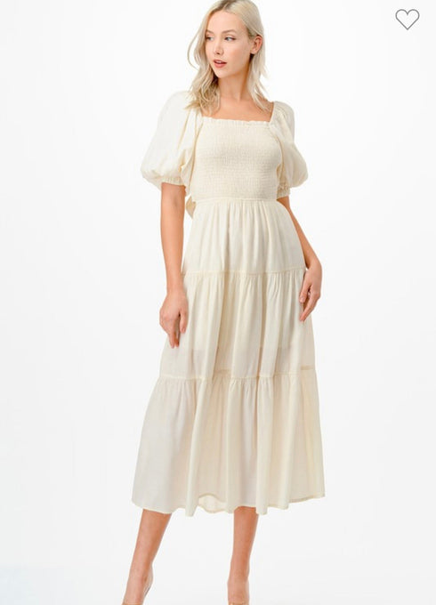 VESTIDO CON LAZO EN LA ESPALDA LD5076